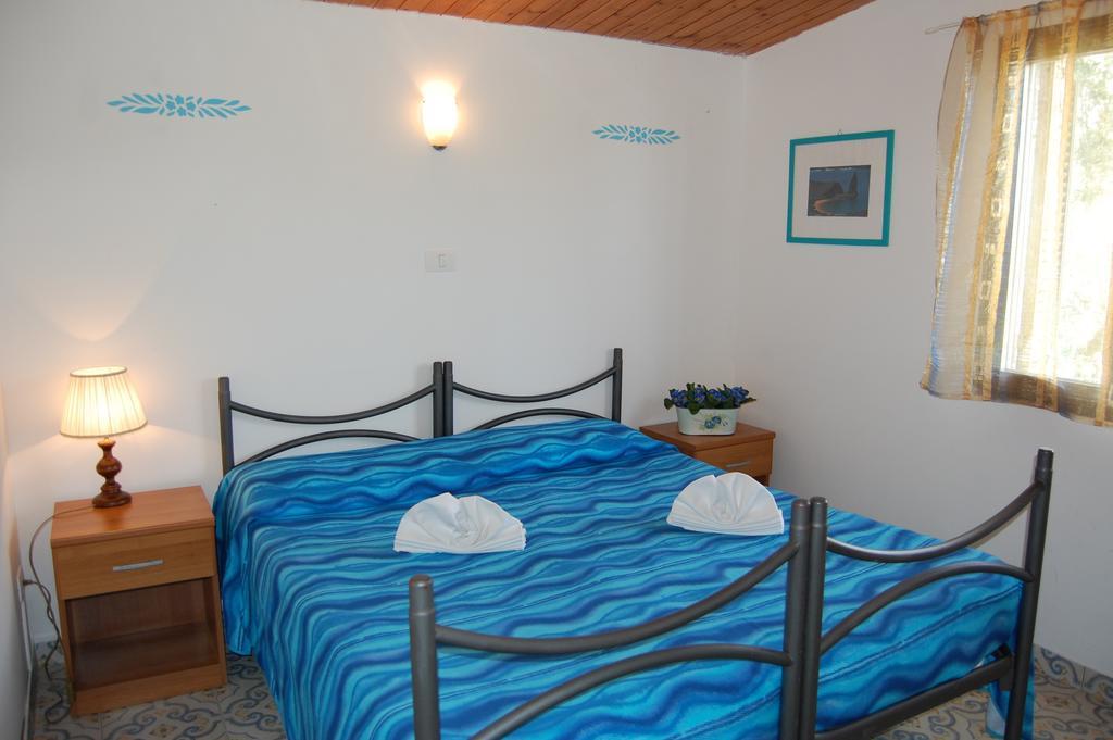 Marina Del Cantone Chalet Nerano Quarto foto